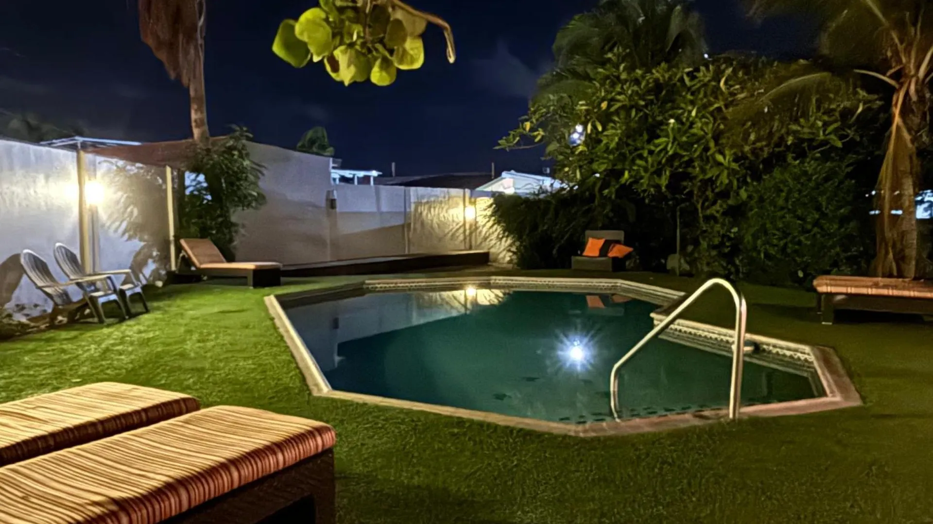 Aloe B&B Oranjestad Bed & Breakfast