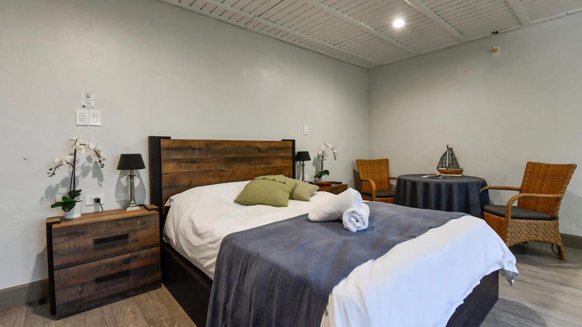 Aloe B&B Oranjestad Bed & Breakfast